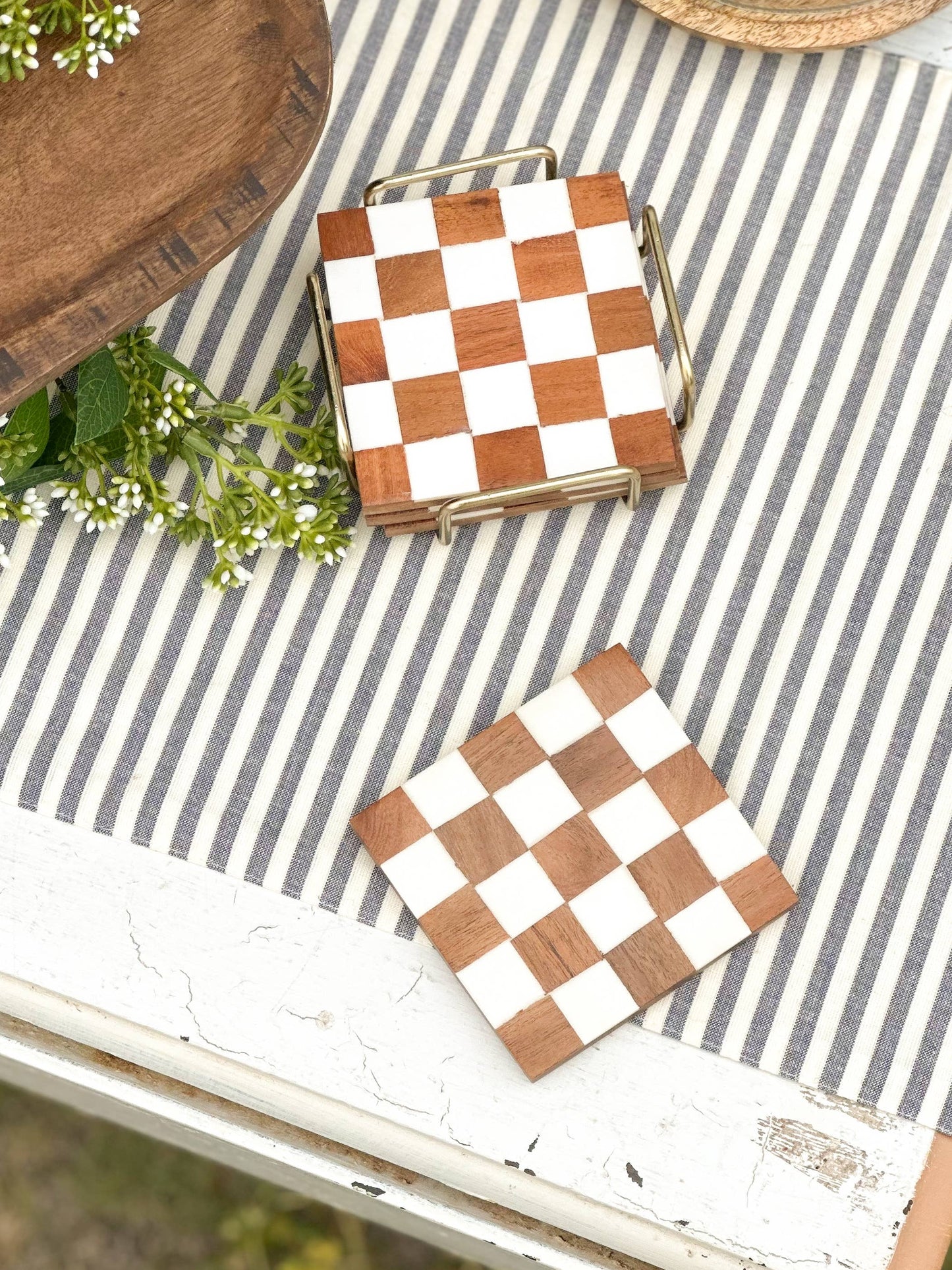 Checkered Wood Coasters with Stand
