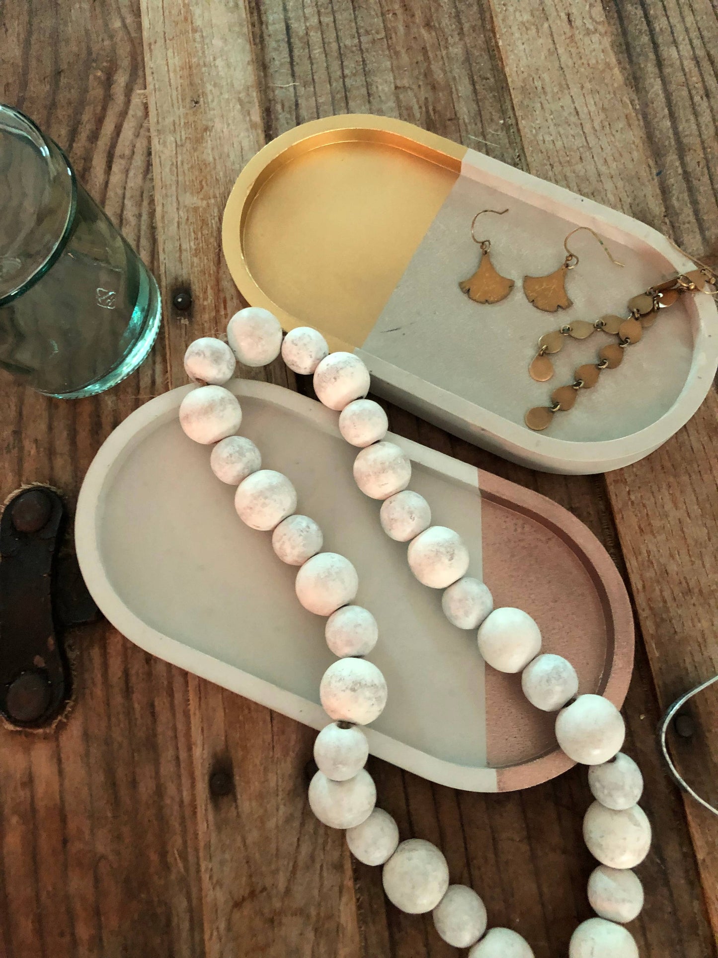 Concrete Accessory Tray - Gold Metallic